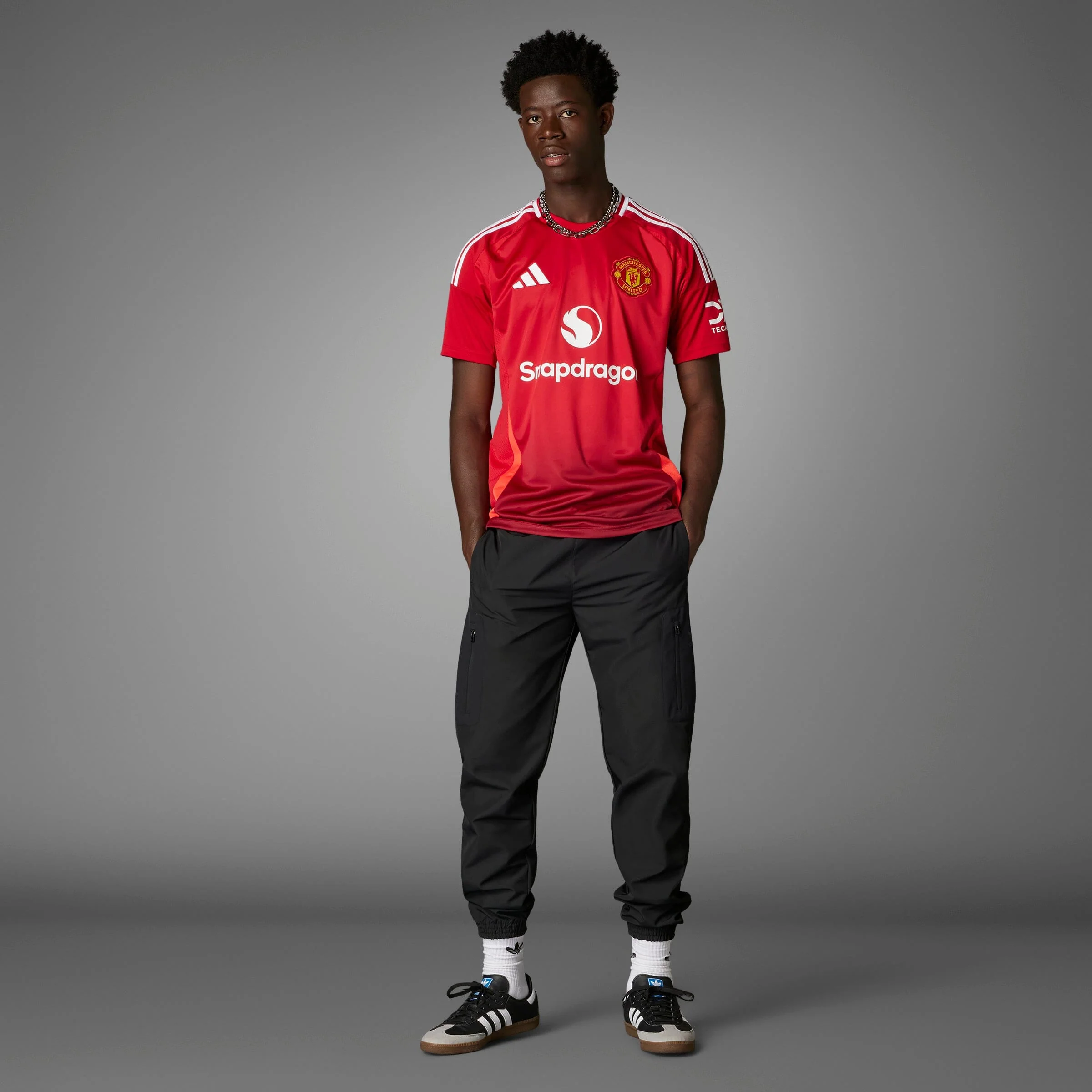 Manchester United FC Adults Home Jersey 2024/25 - Image 15