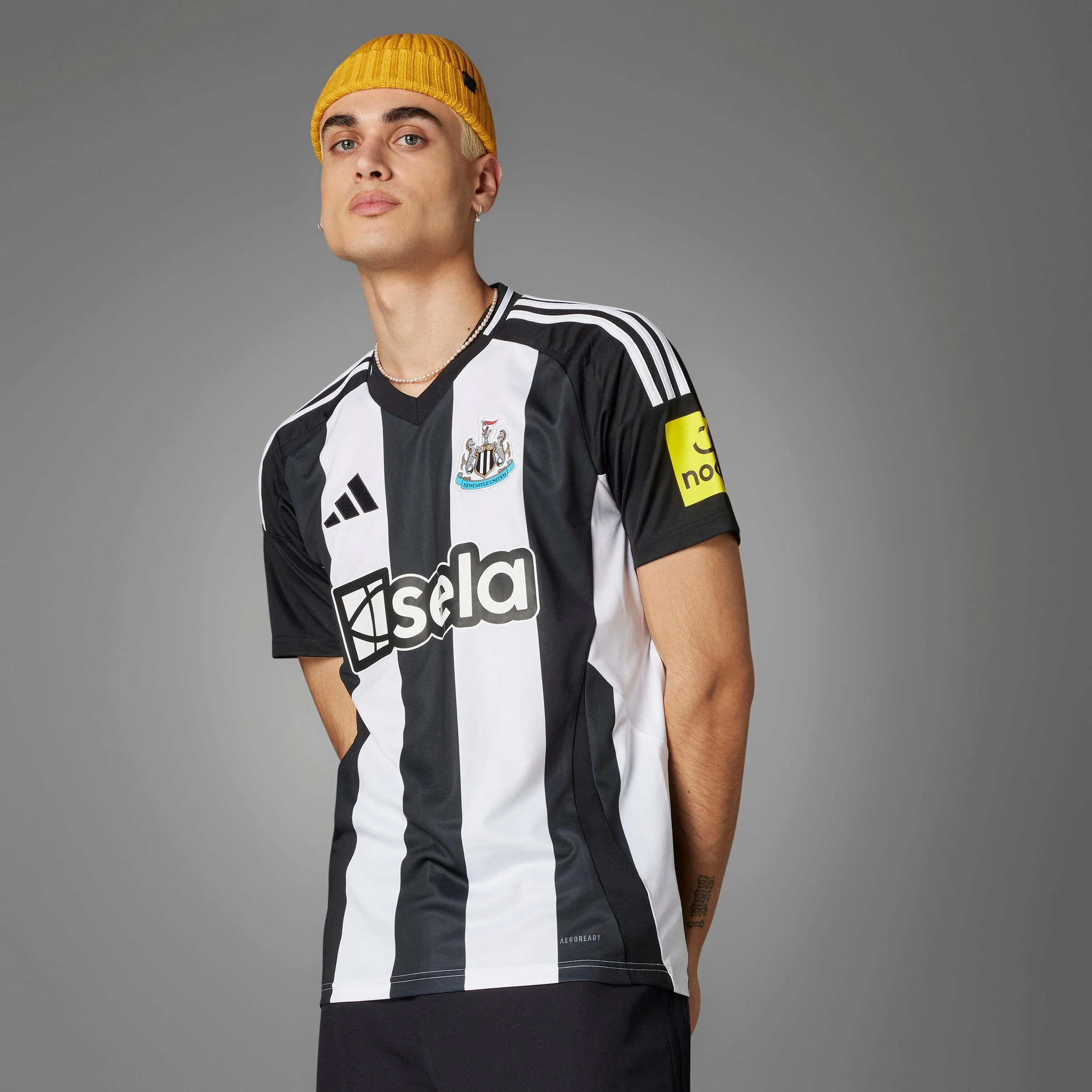 Newcastle United FC Adults Home Jersey 2024/25 - Image 10