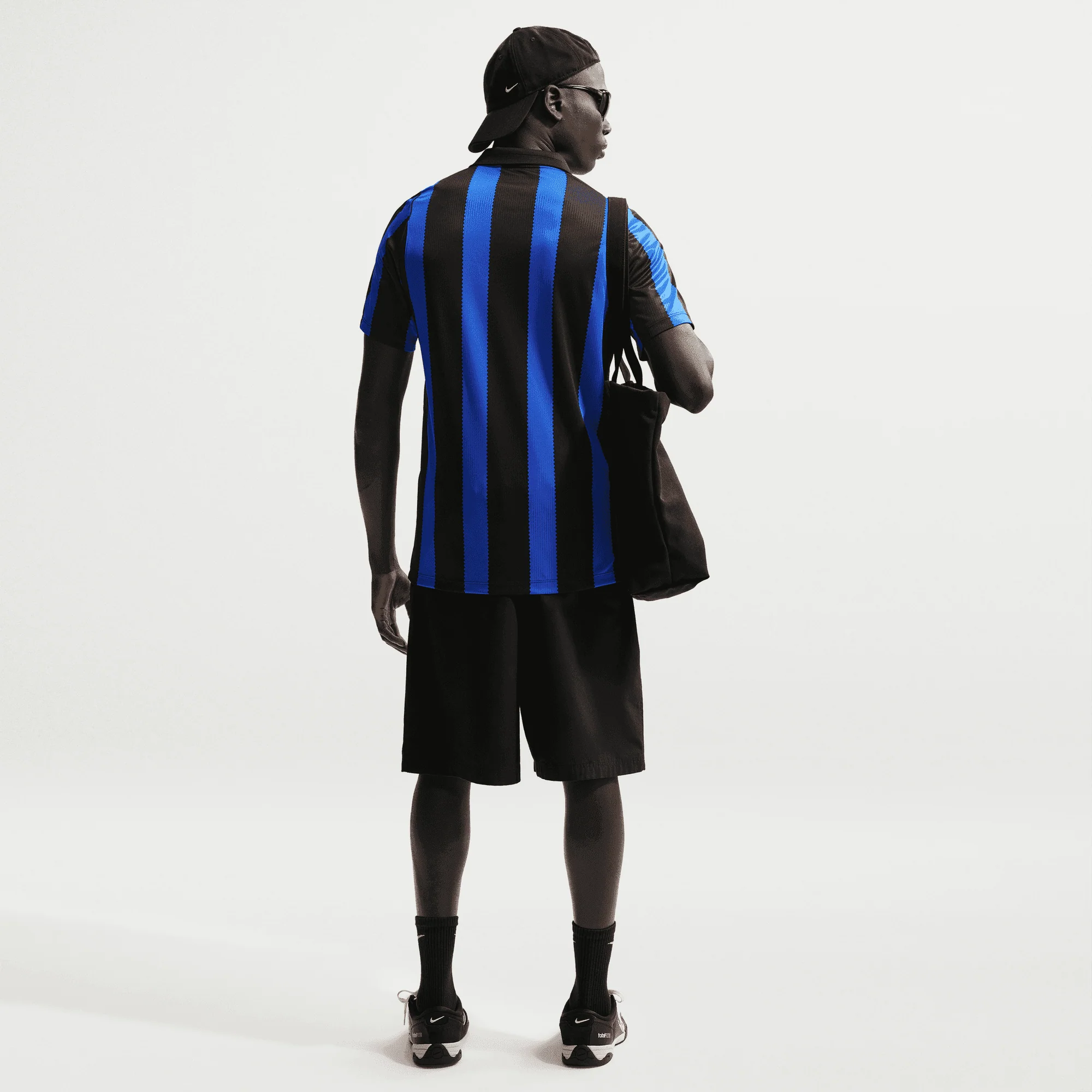 Inter Milan Adults Home Jersey 2026/27 - Image 7
