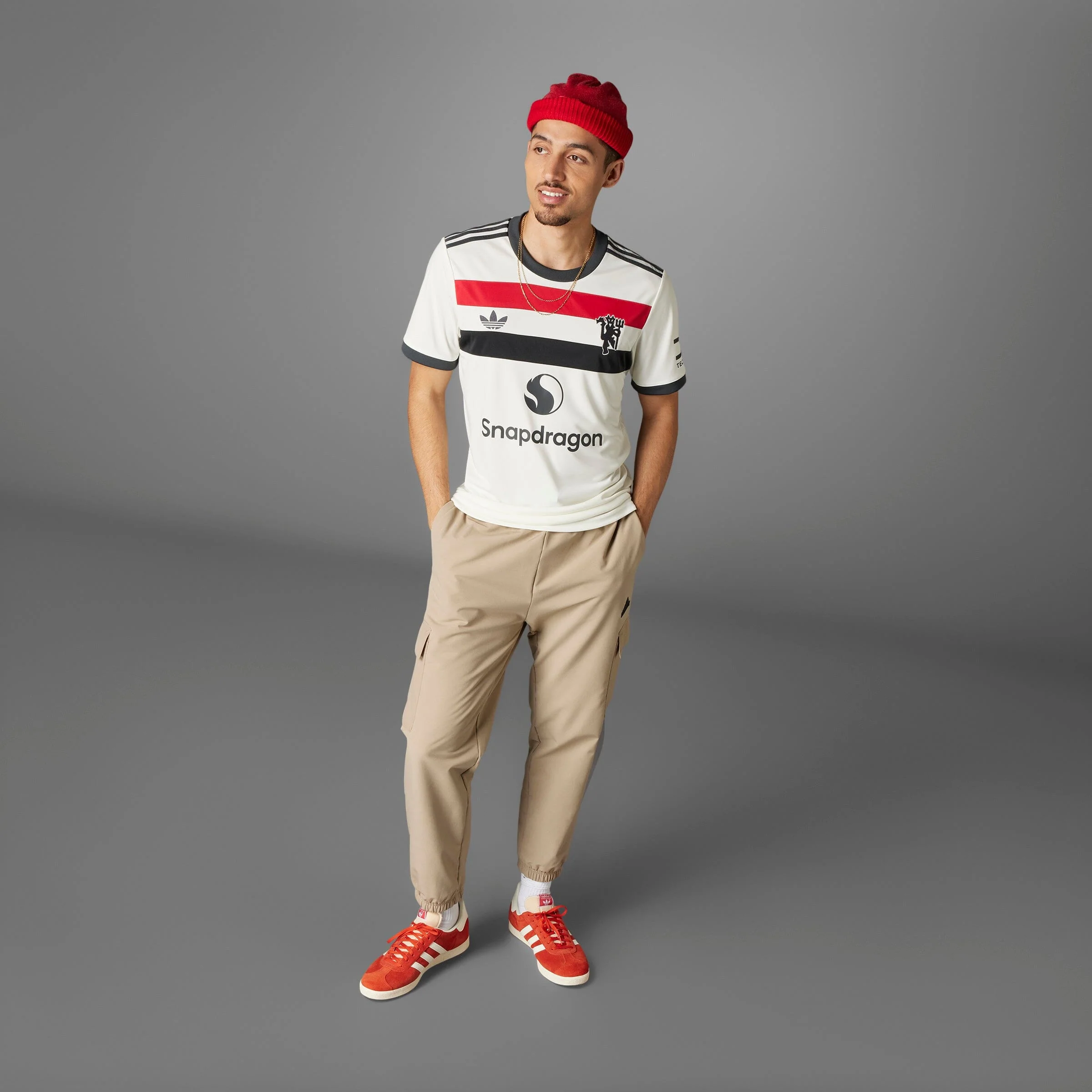 Manchester United FC Adults 3rd Jersey 2024/25 - Image 8